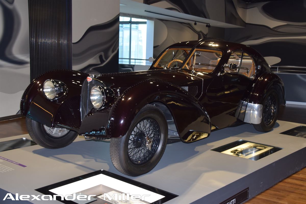 Bugatti 57 SC Atlantic (Replica) Walkaround (AM-00248)
