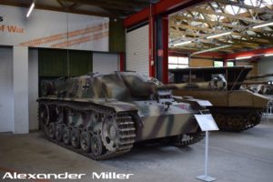 Sturmgeschütz (StuG) III Ausf. G (late) Walkaround (AM-00180)