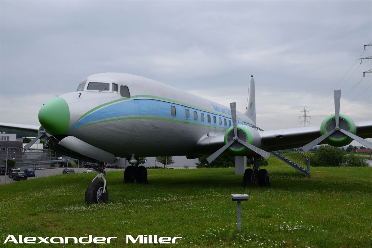 Douglas DC-6 Walkaround (AM-00455)